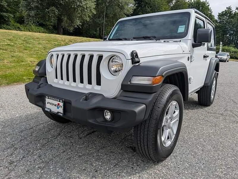 2023 Jeep JL Wrangler - Image 18 of 18