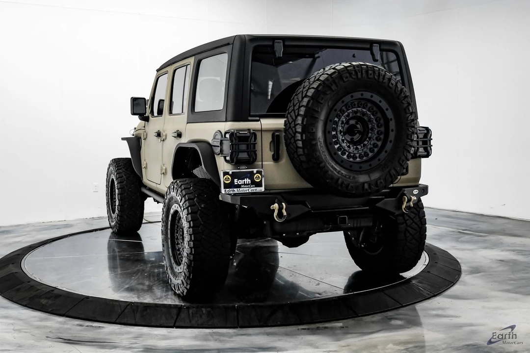 2023 Jeep JL Wrangler - Image 9 of 12