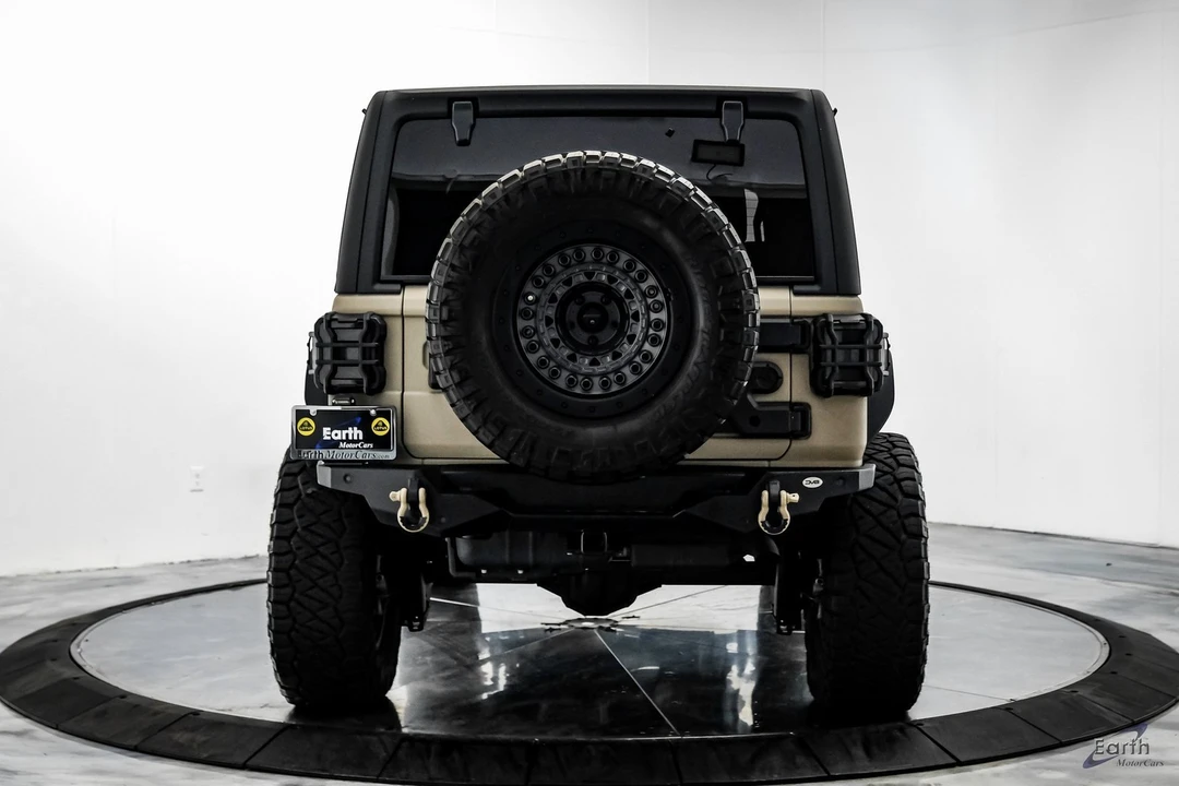 2023 Jeep JL Wrangler - Image 10 of 12