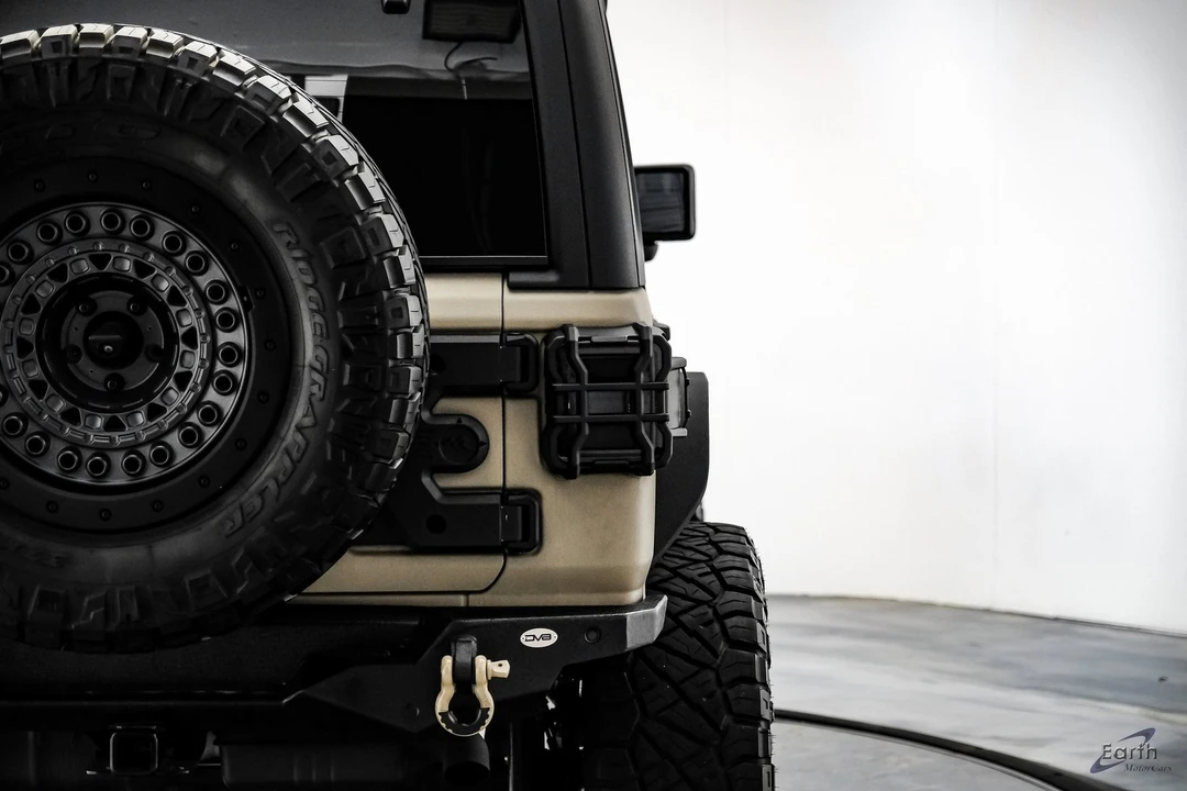 2023 Jeep JL Wrangler - Image 12 of 12
