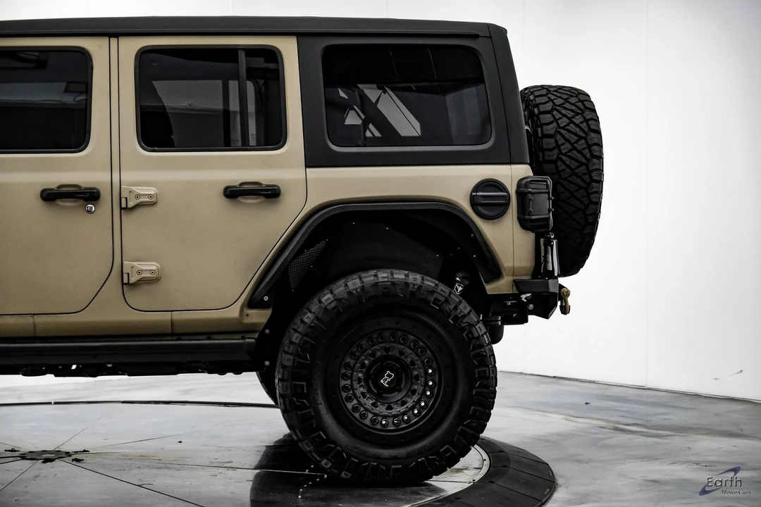 2023 Jeep JL Wrangler - Image 7 of 12