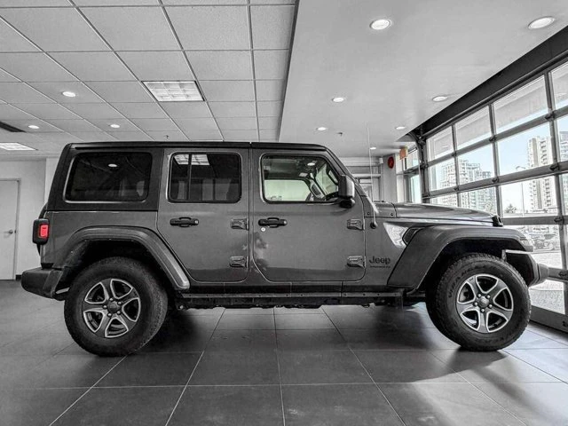 2023 Jeep JL Wrangler - Image 4 of 20