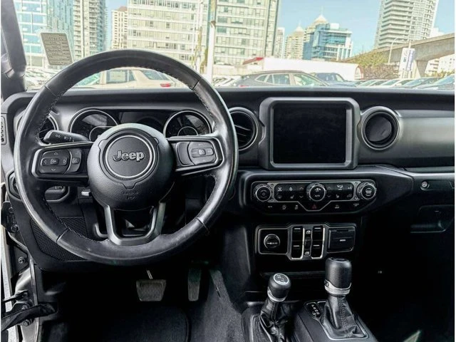 2023 Jeep JL Wrangler - Image 14 of 20