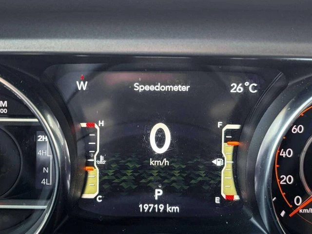 2023 Jeep JL Wrangler - Image 13 of 20