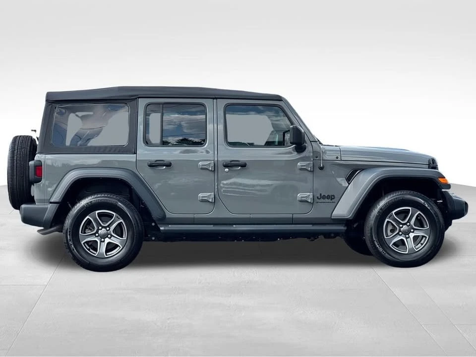 2023 Jeep JL Wrangler - Image 6 of 17