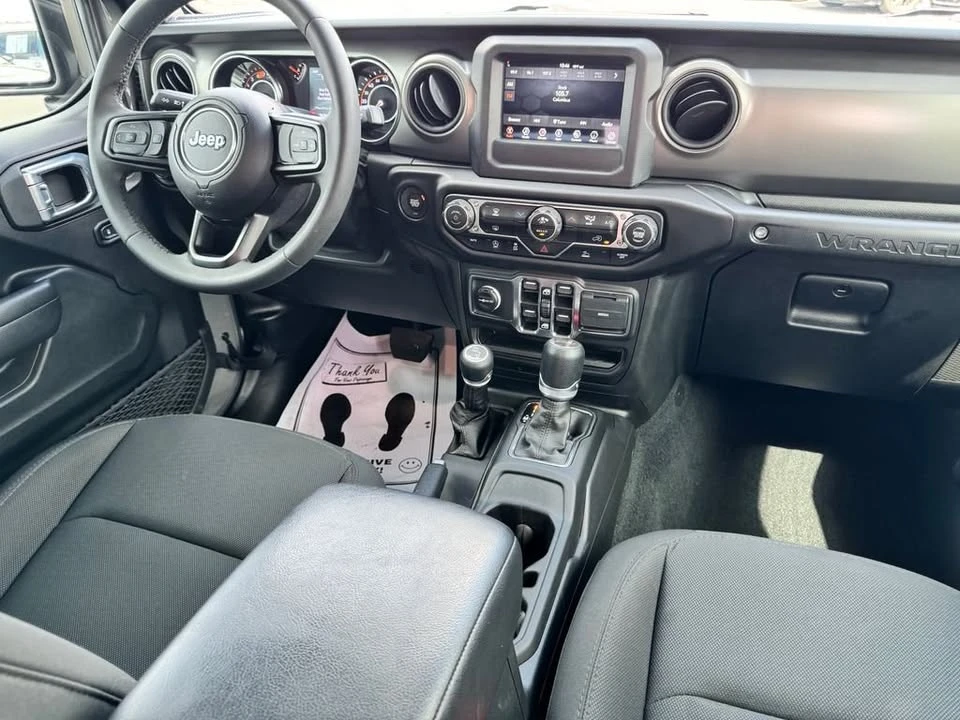 2023 Jeep JL Wrangler - Image 9 of 17