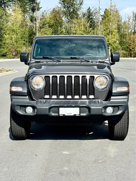 2023 Jeep JL Wrangler - Image 2 of 15