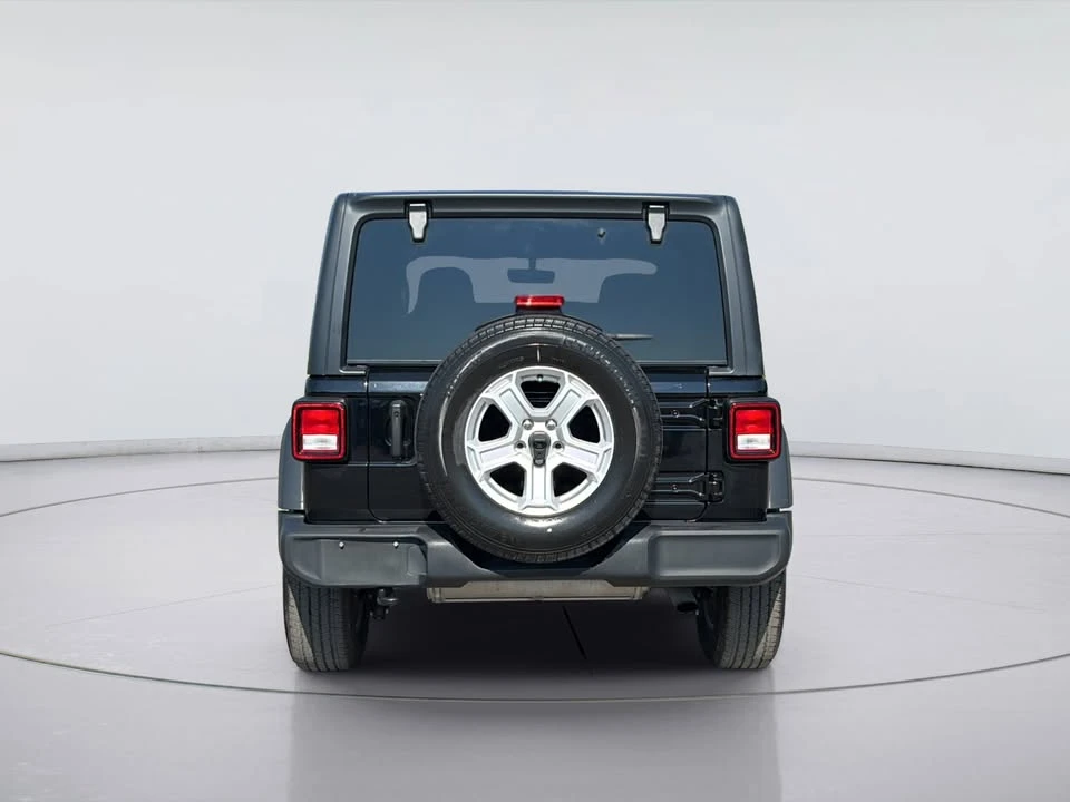 2023 Jeep JL Wrangler - Image 4 of 20