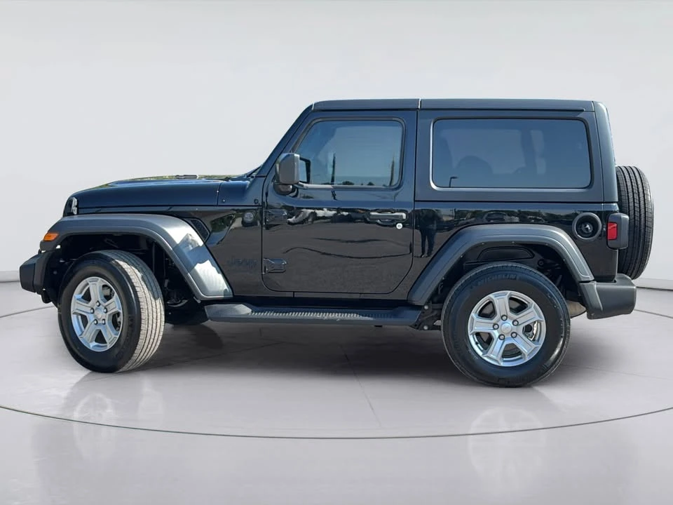 2023 Jeep JL Wrangler - Image 2 of 20