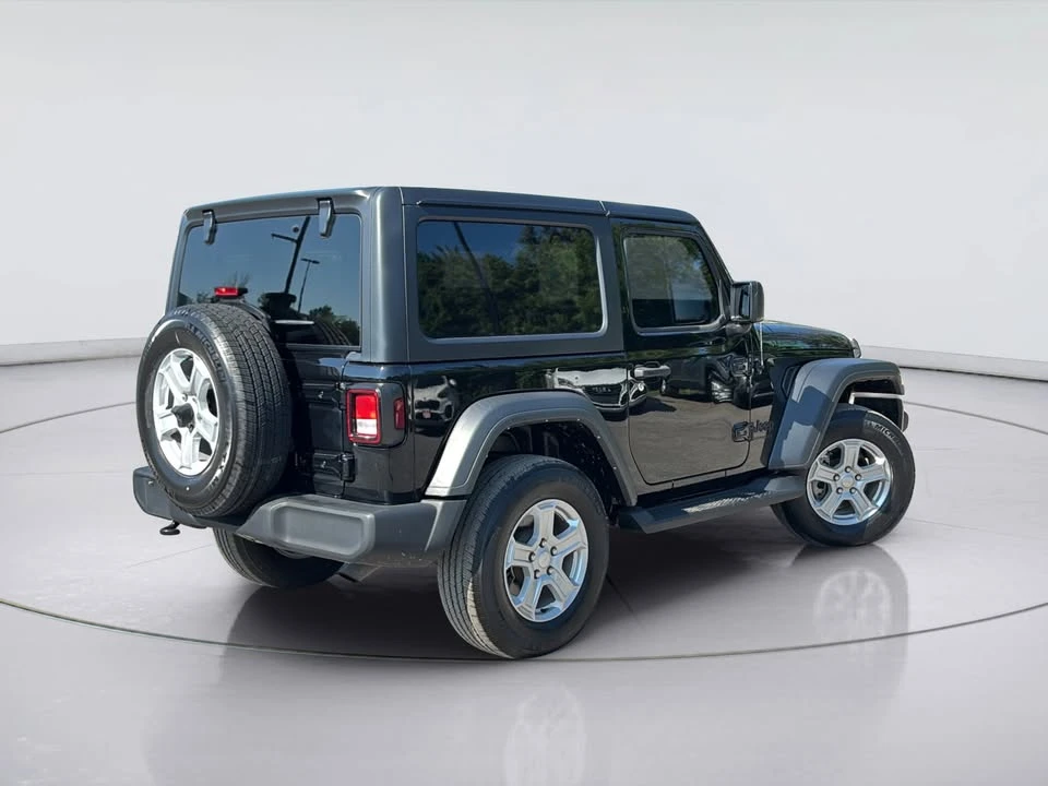 2023 Jeep JL Wrangler - Image 5 of 20