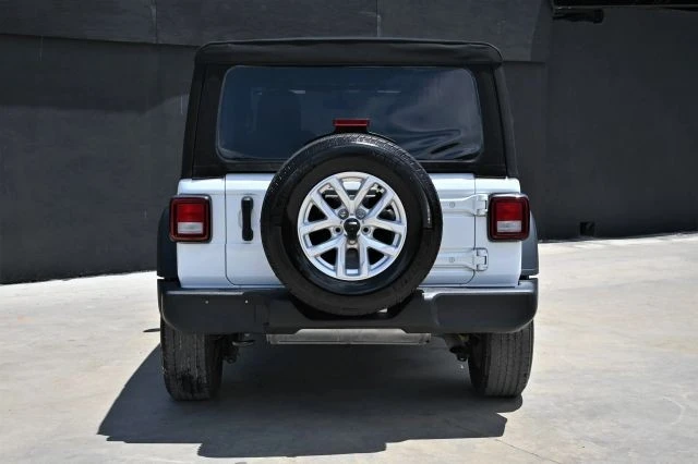 2023 Jeep JL Wrangler - Image 5 of 20