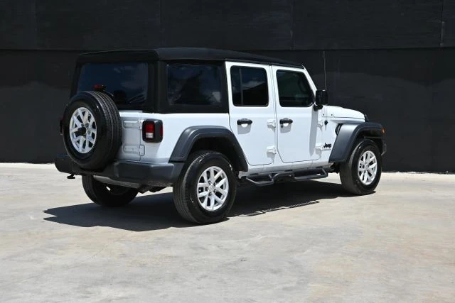 2023 Jeep JL Wrangler - Image 6 of 20