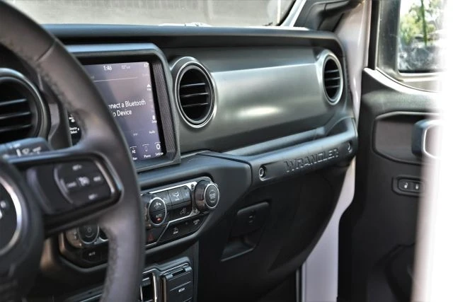 2023 Jeep JL Wrangler - Image 11 of 20