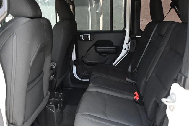 2023 Jeep JL Wrangler - Image 18 of 20