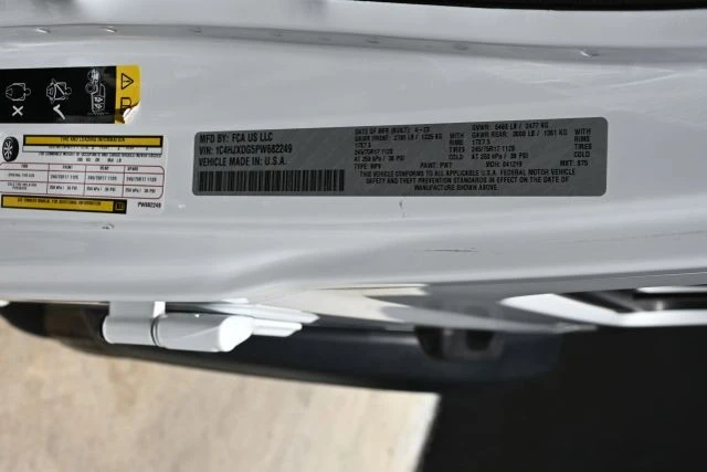 2023 Jeep JL Wrangler - Image 20 of 20