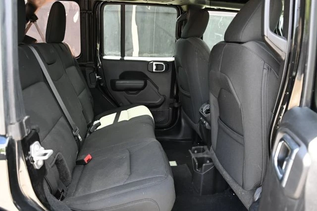 2023 Jeep JL Wrangler - Image 14 of 17