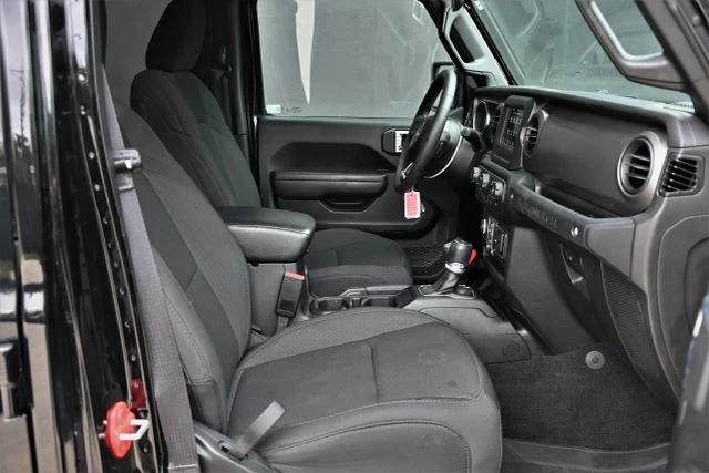2023 Jeep JL Wrangler - Image 13 of 17