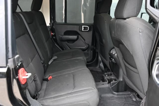 2023 Jeep JL Wrangler - Image 14 of 17