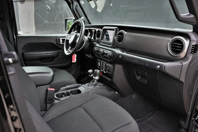 2023 Jeep JL Wrangler - Image 12 of 17