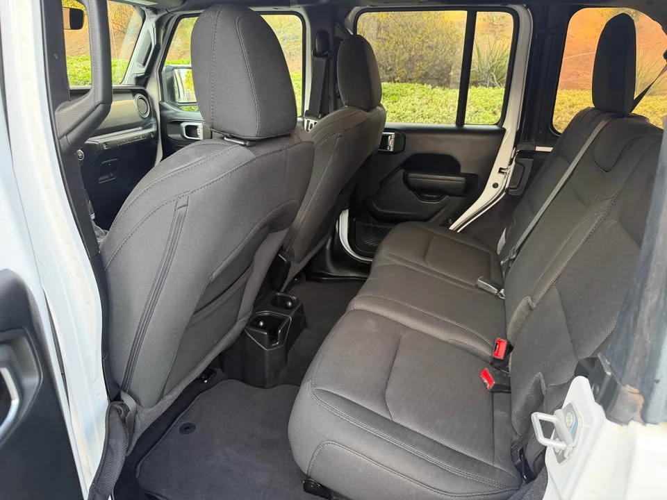 2023 Jeep JL Wrangler - Image 8 of 20