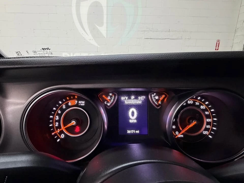 2023 Jeep JL Wrangler - Image 4 of 17