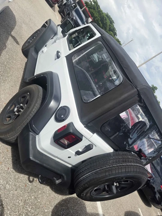 2023 Jeep JL Wrangler - Image 2 of 3