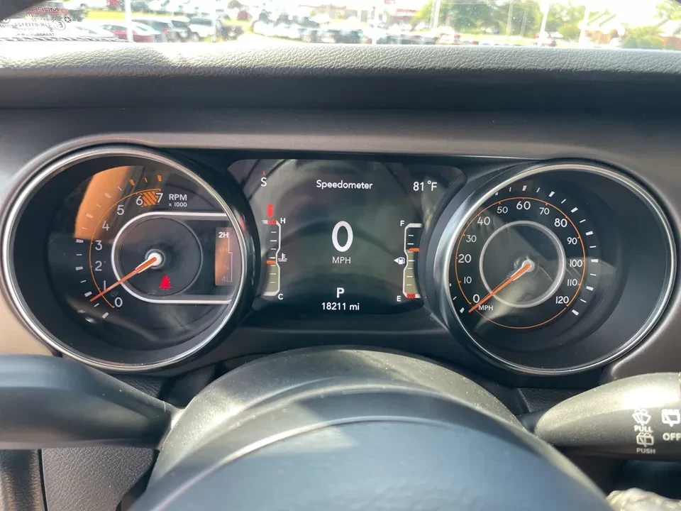 2023 Jeep JL Wrangler - Image 9 of 13