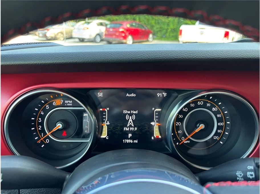 2023 Jeep JL Wrangler - Image 20 of 21
