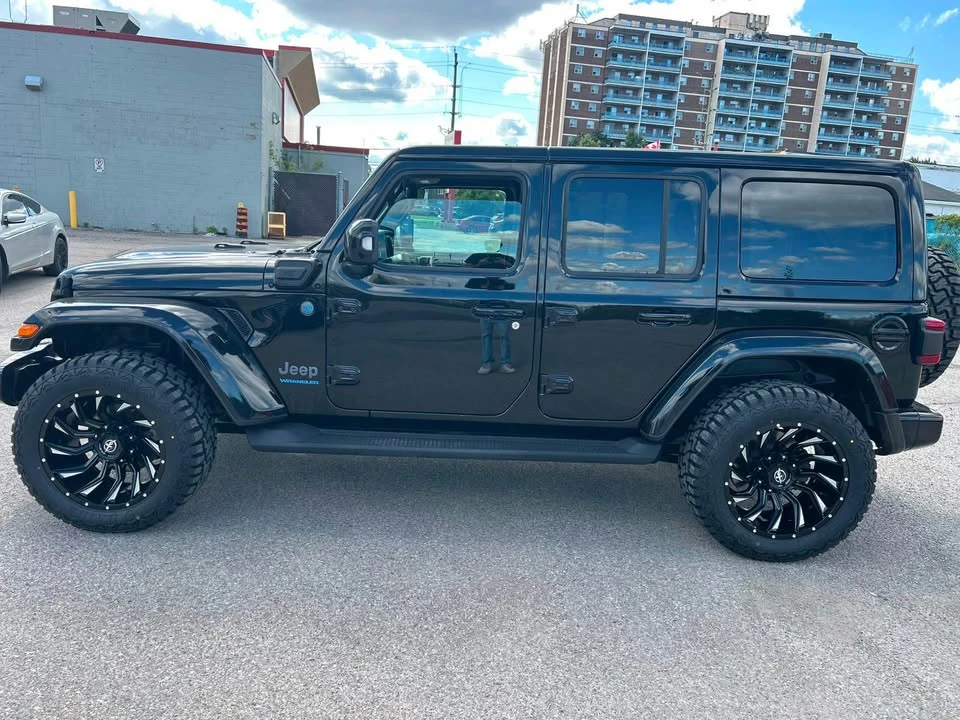 2023 Jeep JL Wrangler - Image 2 of 12