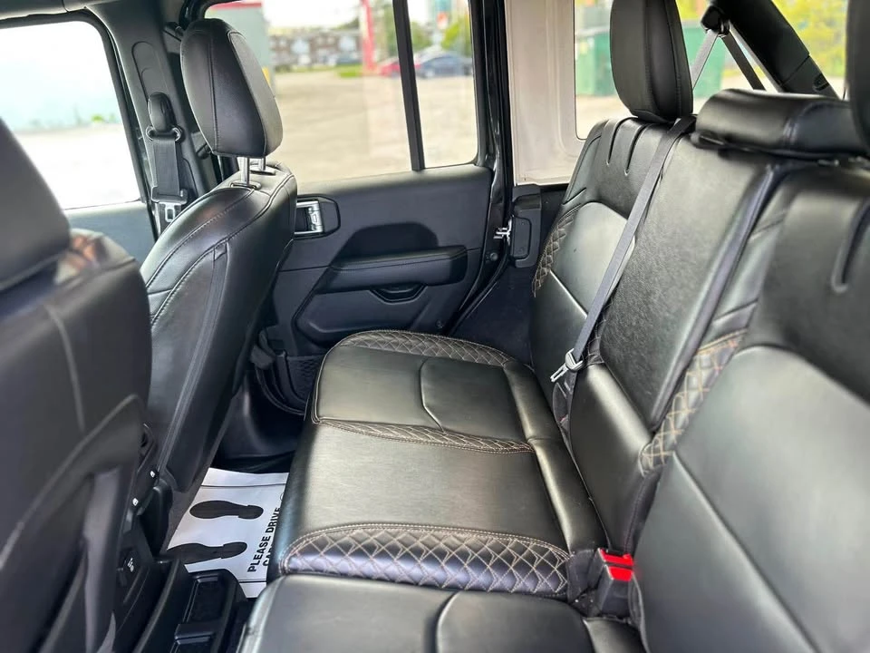 2023 Jeep JL Wrangler - Image 10 of 12