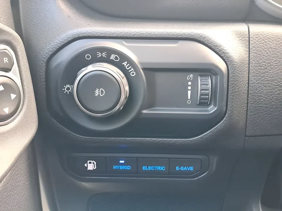 2023 Jeep JL Wrangler - Image 5 of 16