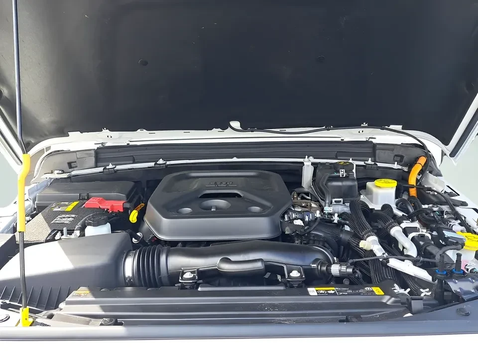 2023 Jeep JL Wrangler - Image 4 of 16