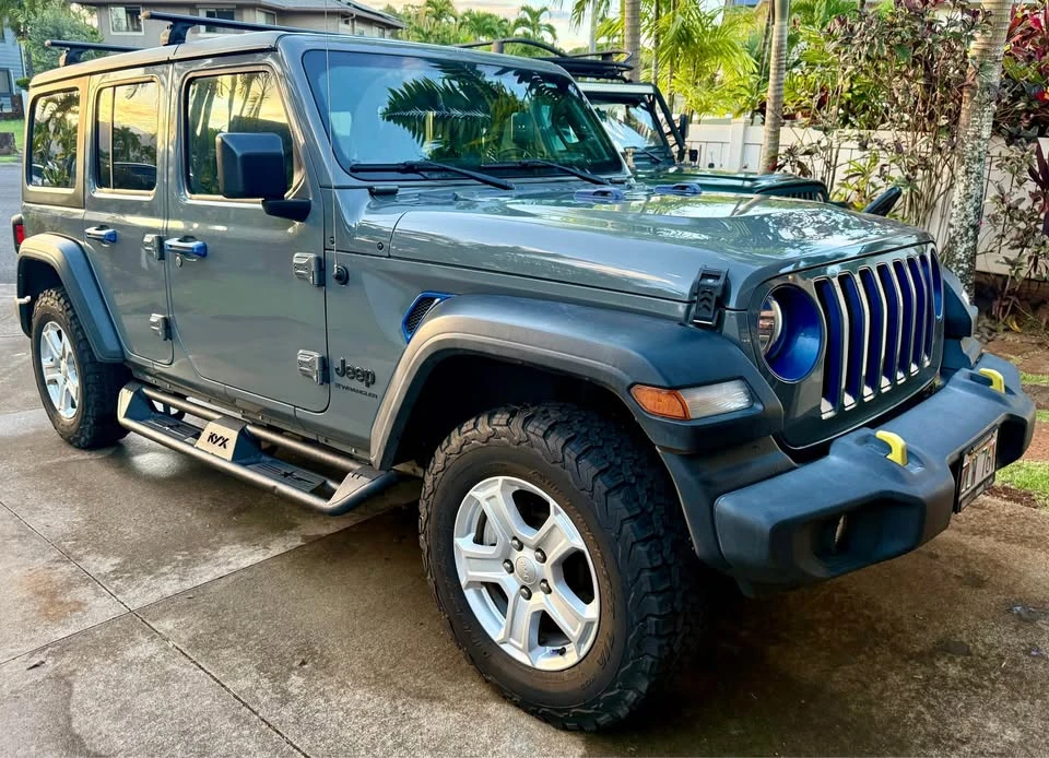 2023 Jeep JL Wrangler - Image 5 of 19