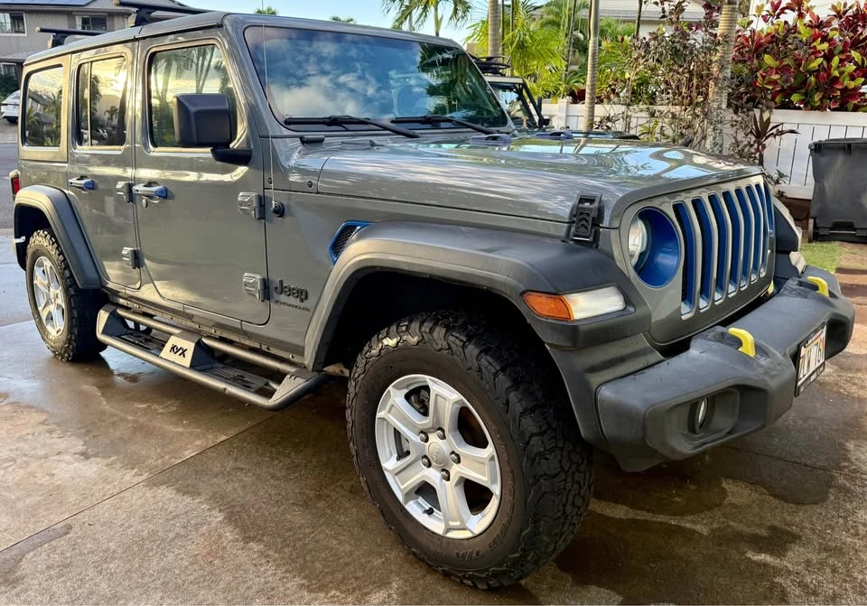 2023 Jeep JL Wrangler - Image 9 of 19