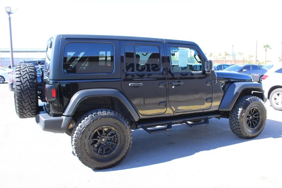 2023 Jeep JL Wrangler - Image 2 of 19