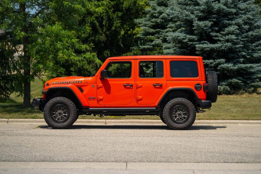 2023 Jeep JL Wrangler - Image 2 of 21