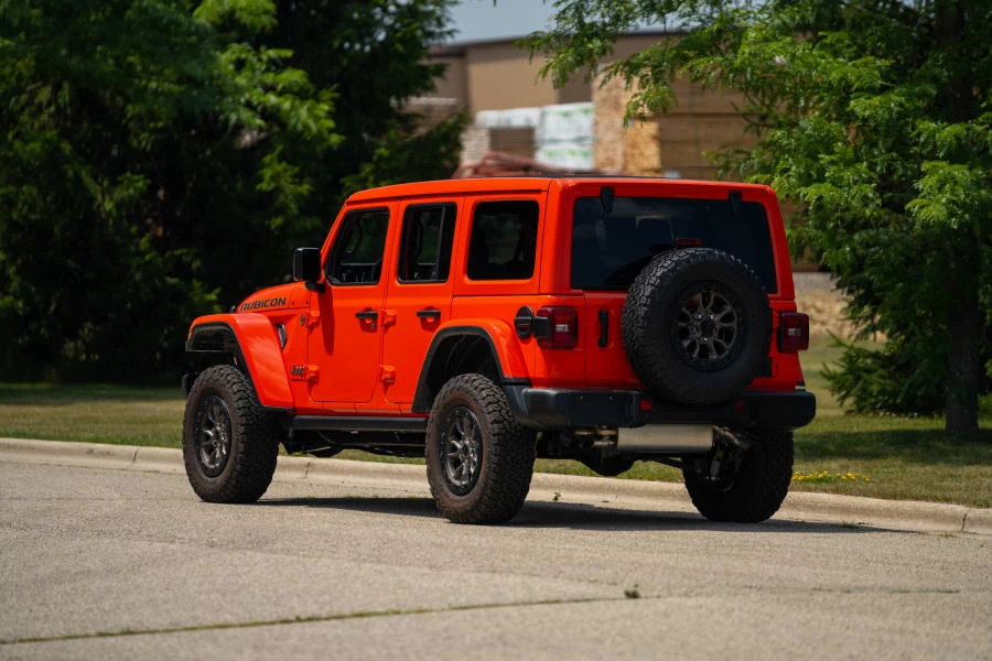 2023 Jeep JL Wrangler - Image 6 of 21