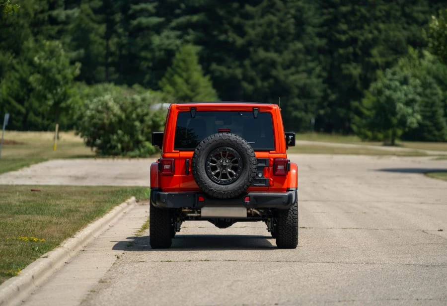 2023 Jeep JL Wrangler - Image 9 of 21