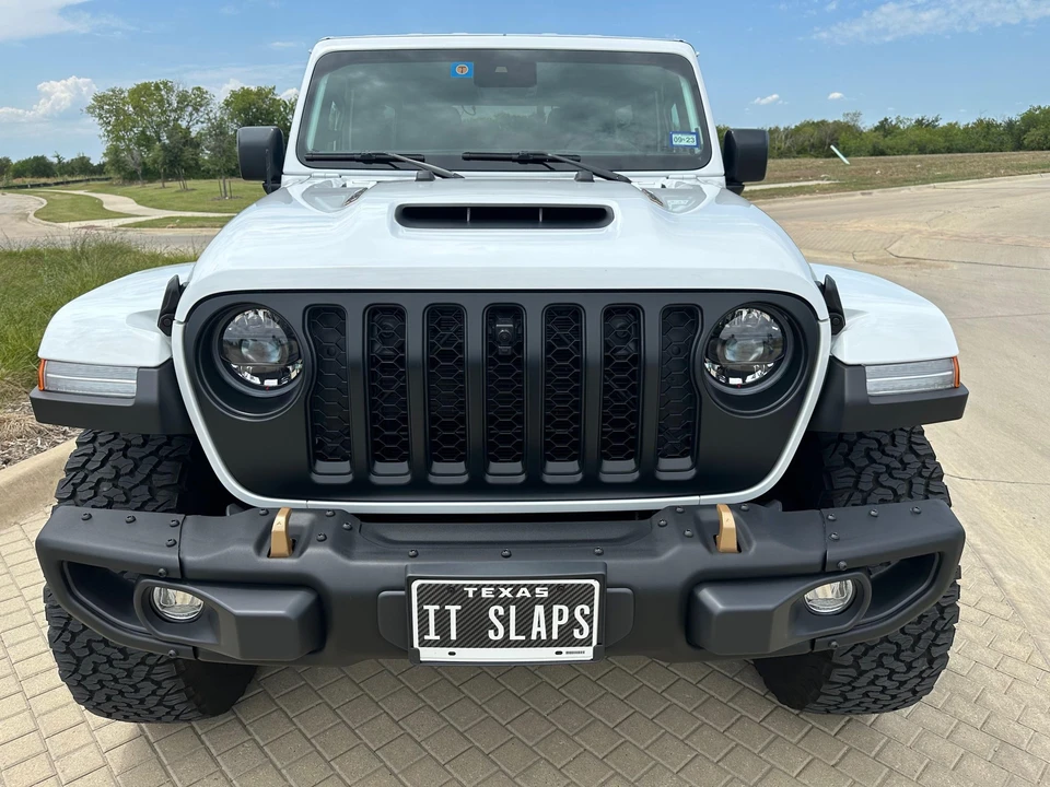 2023 Jeep JL Wrangler - Image 5 of 31