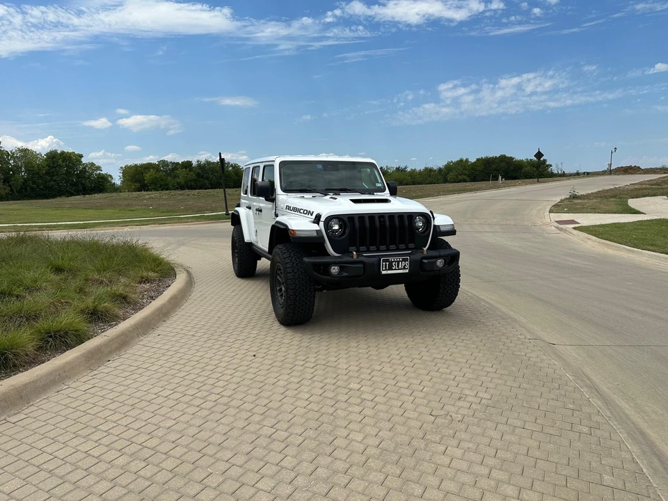 2023 Jeep JL Wrangler - Image 7 of 31