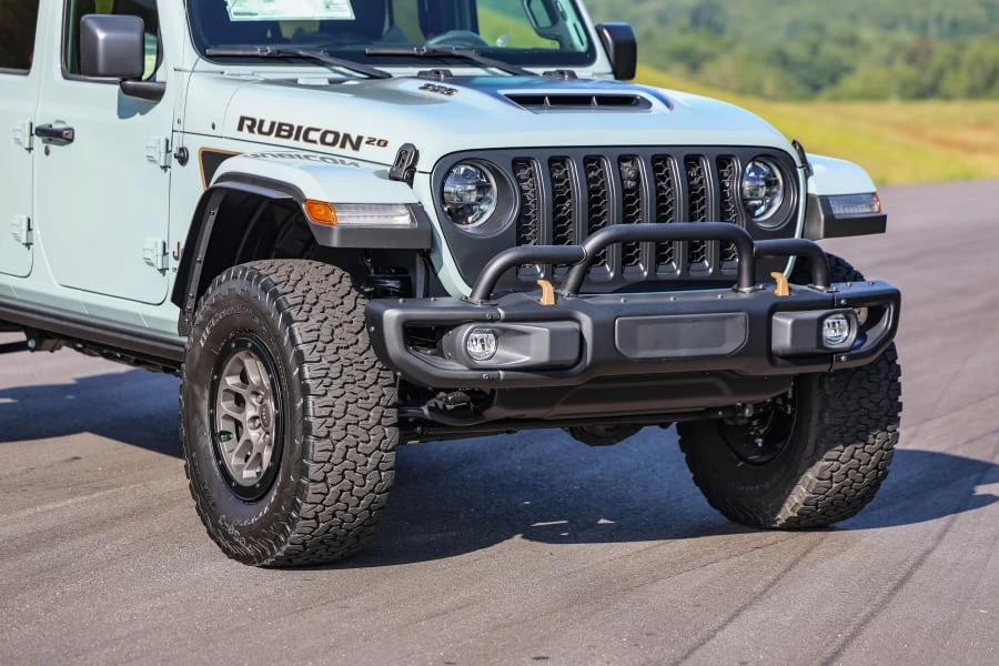 2023 Jeep JL Wrangler - Image 18 of 31