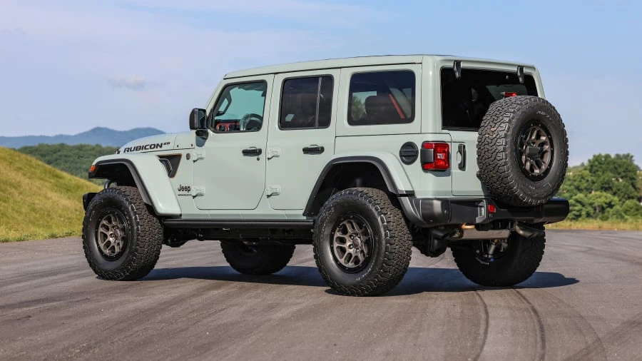 2023 Jeep JL Wrangler - Image 6 of 31