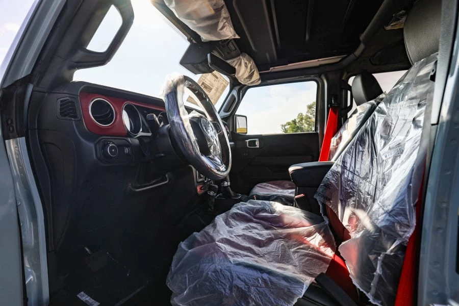 2023 Jeep JL Wrangler - Image 28 of 31