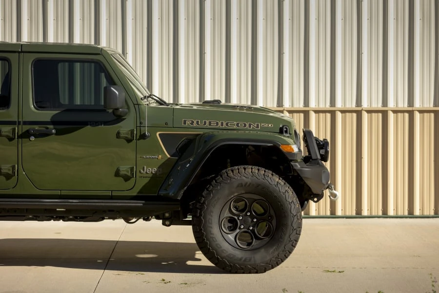 2023 Jeep JL Wrangler - Image 17 of 28