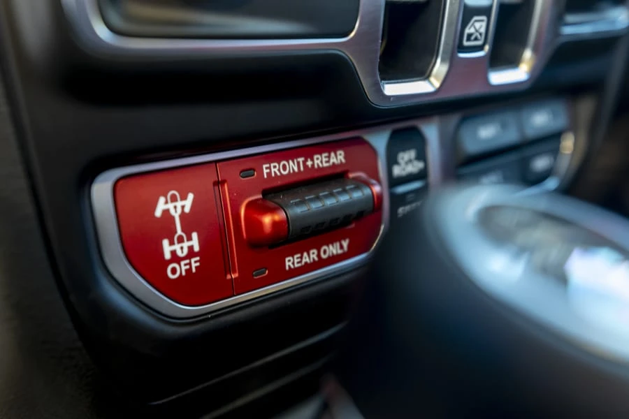 2023 Jeep JL Wrangler - Image 22 of 28
