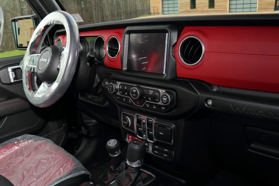 2023 Jeep JL Wrangler - Image 21 of 31