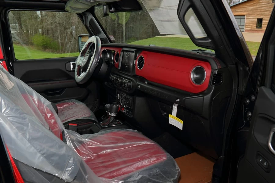 2023 Jeep JL Wrangler - Image 18 of 31