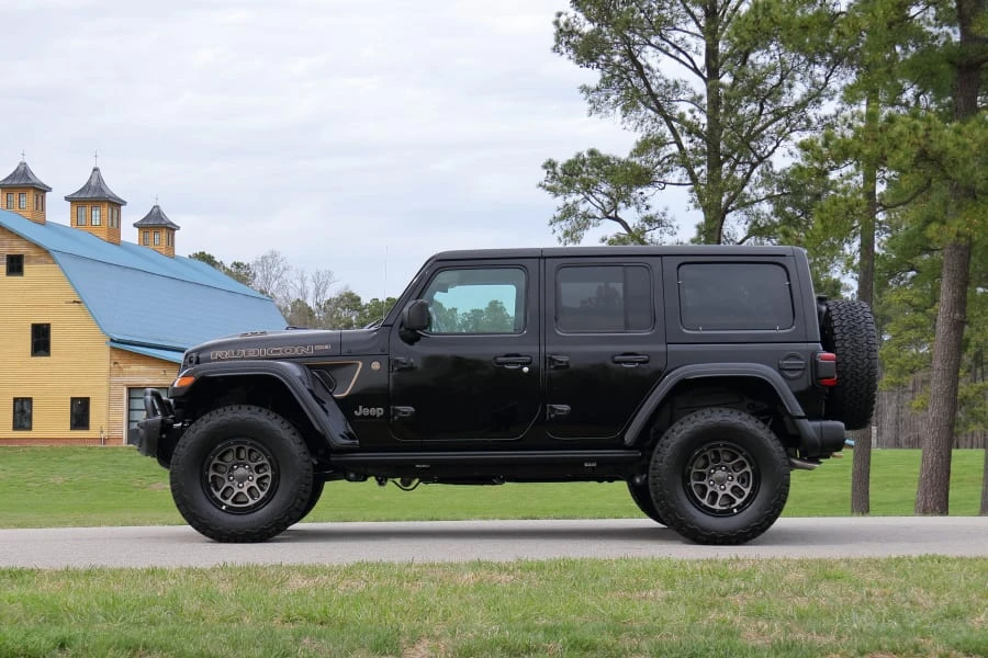 2023 Jeep JL Wrangler - Image 16 of 31