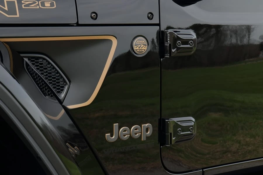 2023 Jeep JL Wrangler - Image 9 of 31