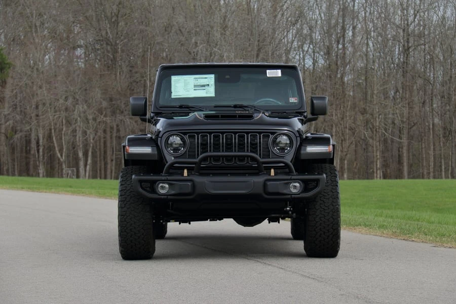 2023 Jeep JL Wrangler - Image 4 of 31